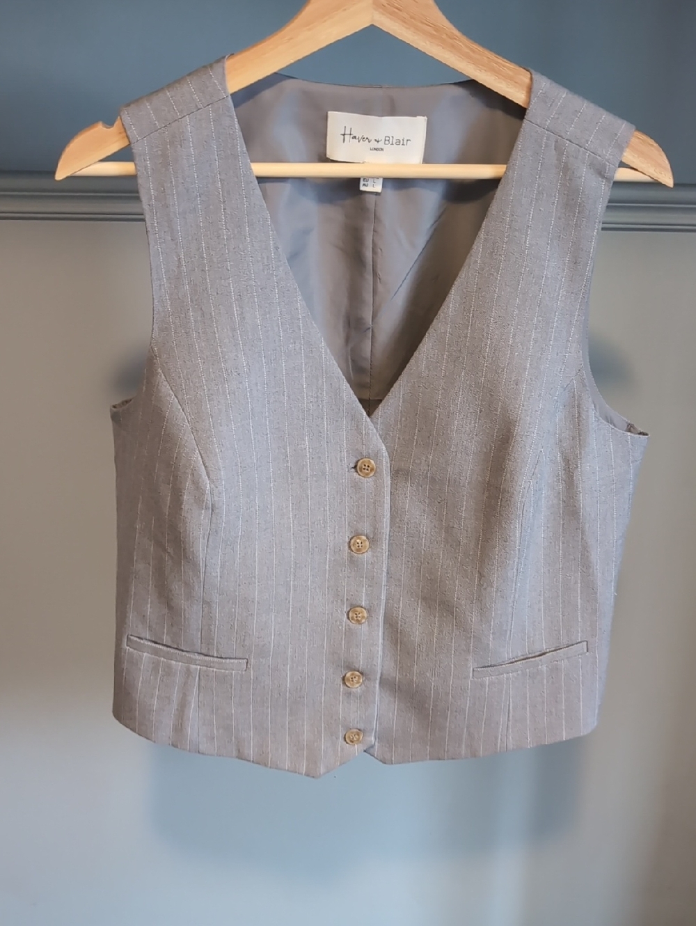 Haver & Blair London Light Gray Labeled Garment